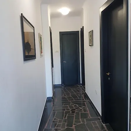 Апартаменты Surprise